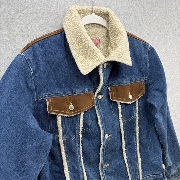 Levi's Type 1 Jeans Yuji Itadori Anime Jacket Mens Large Blue Sherpa Denim - Picture 4 of 11